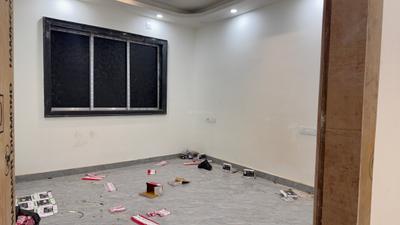 Bedroom Image of 680 Sq.ft 2 BHK Builder Floor for sale in Picnic Garden Kolkata for Rs. 3500000