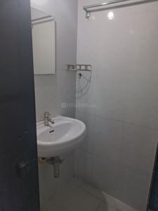 Bathroom Image of 900 Sq.ft 2 BHK Apartment / Flat for rent in Borivali East Mumbai for Rs. 45000