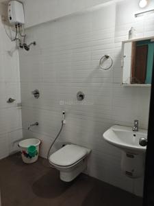 Bathroom Image of 918 Sq.ft 2 BHK Apartment / Flat for rent in Lodha Casa Bella, Usarghar Thane for Rs. 26000