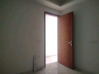 Bedroom Image of 620 Sq.ft 2 BHK Builder Floor for sale in Khanpur New Delhi for Rs. 4150000