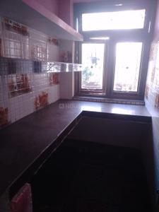 Kitchen Image of 900 Sq.ft 2 BHK Builder Floor for rent in Govindpuram Ghaziabad for Rs. 11000