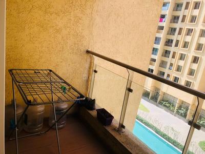 Balcony Image of 950 Sq.ft 2 BHK Apartment / Flat for sale in Rustomjee Urbania Aurelia, Thane West Thane for Rs. 13700000