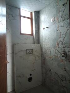 Common Bathroom Image of 550 Sq.ft 1 BHK Apartment / Flat for sale in Sector 73 Noida for Rs. 2450000