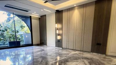 Living Room Image of 4050 Sq.ft 4 BHK Builder Floor for sale in Model Town New Delhi for Rs. 63500000