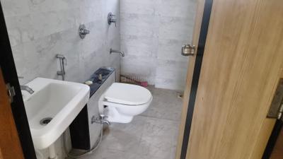 Nirman Aura Wing B Bathroom Two 3
