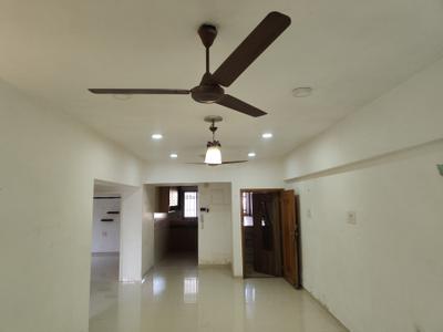 Living Room Image of 1100 Sq.ft 2 BHK Apartment / Flat for rent in Ahuja Chardham Apartment, Bandra West Mumbai for Rs. 169000