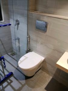 Common Bathroom Image of 1296 Sq.ft 2 BHK Apartment / Flat for rent in Mazgaon Mumbai for Rs. 85000