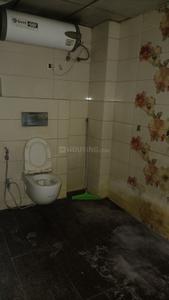 Bathroom Image of 3400 Sq.ft 5 BHK Apartment / Flat for sale in Shagun Vatika Apartments, Butler Colony Lucknow for Rs. 35000000