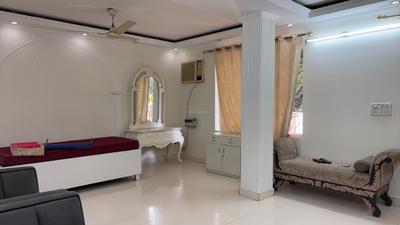 Living Room Image of 1800 Sq.ft 2 BHK Builder Floor for rent in DLF Phase 1 Gurgaon for Rs. 48000
