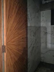 Common Bathroom Image of 1050 Sq.ft 2 BHK Apartment / Flat for sale in DM Infra, Sector 102 Noida for Rs. 4300000
