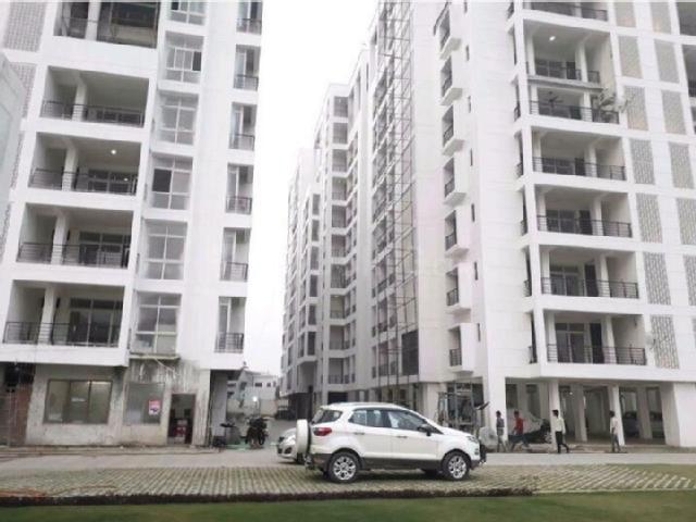 Amna Rolex Estate Main Image 1