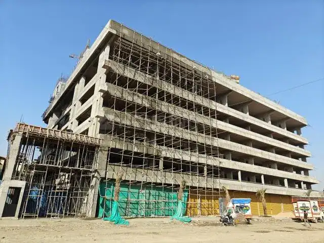 Neelkanth Palm Avenue Main Image 1