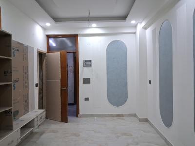 Living Room Image of 1050 Sq.ft 2 BHK Apartment / Flat for sale in Avenue 1, Sector 73 Noida for Rs. 3400000