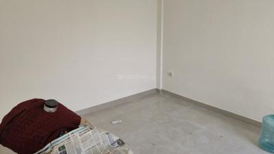 Bedroom Image of 650 Sq.ft 1 BHK Apartment / Flat for rent in Magarpatta Heliconia, Hadapsar Pune for Rs. 24000