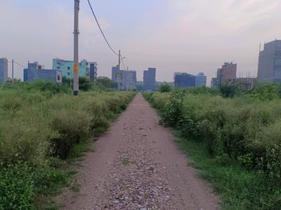 Image of 32 Sq.ft Residential Plot / Land for sale in Rohini Sector 28, New Delhi for Rs. 6800000