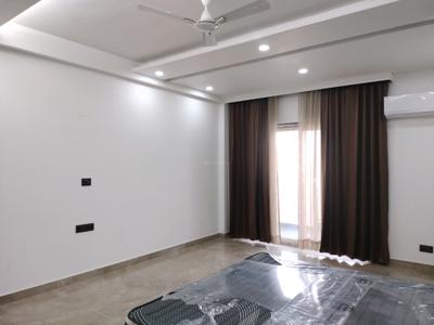 Bedroom Image of 4500 Sq.ft 4 BHK Builder Floor for sale in Richlook High End Luxury Floors, Sector 85 Faridabad for Rs. 36000000