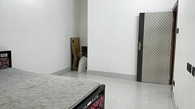 Bedroom Image of 798 Sq.ft 2 BHK Builder Floor for sale in Picnic Garden Kolkata for Rs. 4050000