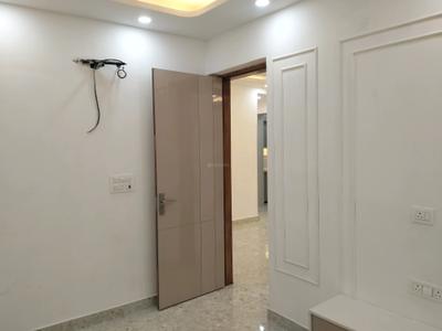 Bedroom Image of 1100 Sq.ft 3 BHK Apartment / Flat for sale in Vikaspuri New Delhi for Rs. 16500000