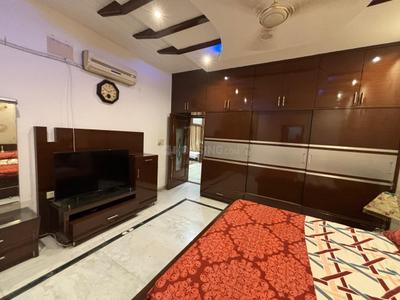 Bedroom Image of 2500 Sq.ft 2.5 BHK Builder Floor for rent in Model Town Ludhiana for Rs. 35000