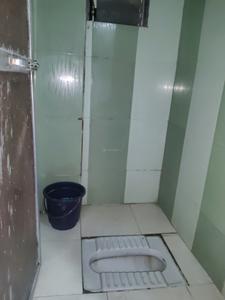 Common Bathroom Image of 600 Sq.ft 1 BHK Apartment / Flat for sale in Raunak Unnathi Greens, Kasarvadavali Thane for Rs. 5500000