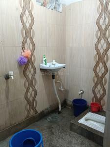Image of 200 Sq.ft 1 RK Studio for rent in Munirka, New Delhi for Rs. 8500