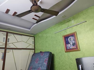 Bedroom Image of 1114 Sq.ft 3 BHK Builder Floor for sale in Subzi Mandi New Delhi for Rs. 8200000