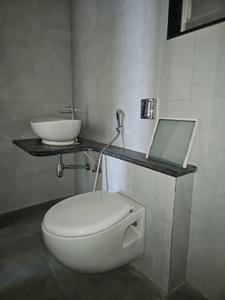 Common Bathroom Image of 820 Sq.ft 2 BHK Apartment / Flat for rent in Nyati Era I, Dhanori Pune for Rs. 30000
