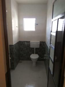 Bathroom Image of 850 Sq.ft 2 BHK Apartment / Flat for sale in Waghodia Road Vadodara for Rs. 2900000