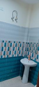 Bathroom Image of 1600 Sq.ft 3 BHK Independent House for rent in Sultanpur Road Lucknow for Rs. 17000
