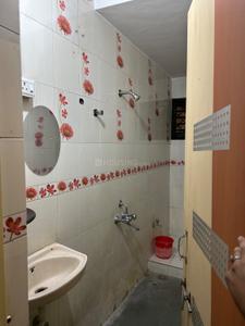 Bathroom Image of 900 Sq.ft 1 BHK Builder Floor for rent in Tukai Darshan Pune for Rs. 15000