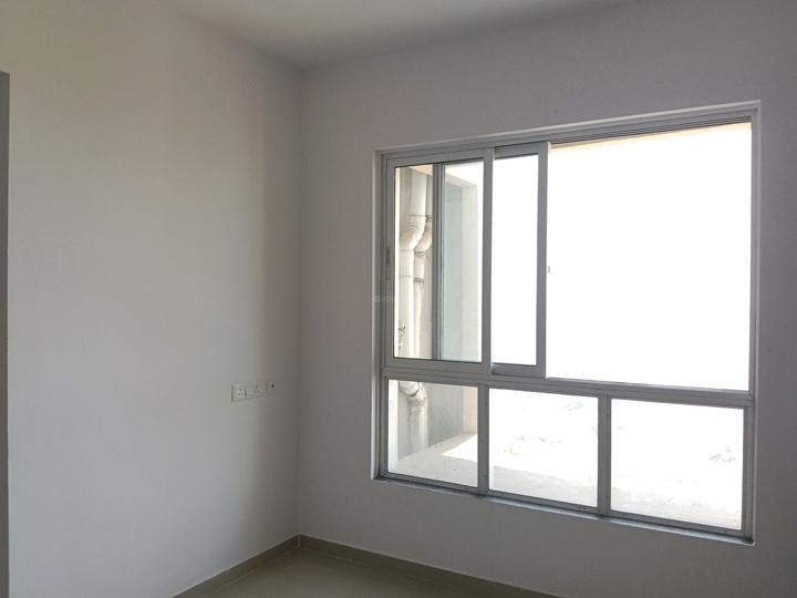 Dehdia Platinum Lawn Living Room 1