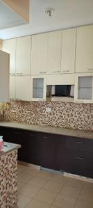 Kitchen Image of 1500 Sq.ft 3 BHK Apartment / Flat for rent in AWHO Vay Sector 8B G, Vrindavan Yojana Lucknow for Rs. 21000