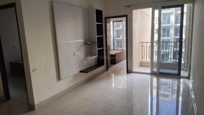 Living Room Image of 900 Sq.ft 2 BHK Apartment / Flat for sale in Signature Global Orchard Avenue 1, Sector 93 Gurgaon for Rs. 6800000
