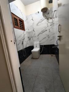 Bathroom Image of 600 Sq.ft 1 BHK Builder Floor for rent in K R Puram Bengaluru for Rs. 14000