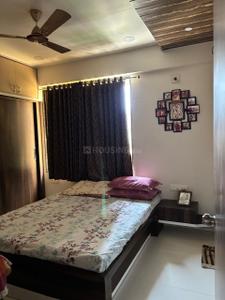 Bedroom Image of 1800 Sq.ft 3 BHK Apartment / Flat for rent in Keshav Balmukund Reflect, Kudasan Gandhinagar for Rs. 25000