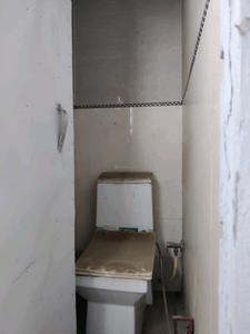 Common Bathroom Five Image of 3900 Sq.ft 7 BHK Independent House for sale in Govindpuram Ghaziabad for Rs. 26000001