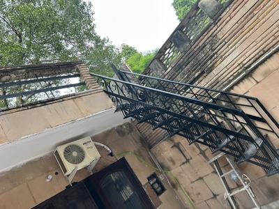 Balcony Image of Girls PG in University Enclave, New Delhi