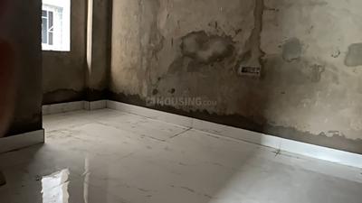 Bedroom Image of 610 Sq.ft 2 BHK Builder Floor for sale in Picnic Garden Kolkata for Rs. 2749999