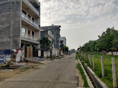 Image of 4200 Sq.ft 4.5 BHK Villa for sale in Omicron II, Greater Noida for Rs. 45000000