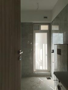 Common Bathroom Image of 1200 Sq.ft 3 BHK Apartment / Flat for sale in Vile Parle East Mumbai for Rs. 42500000