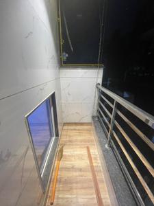 Balcony Image of 580 Sq.ft 2 BHK Builder Floor for sale in Shalimar Bagh New Delhi for Rs. 7500000
