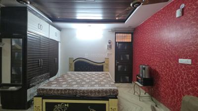 Living Room Image of 400 Sq.ft 1 BHK Apartment / Flat for rent in Pitampura New Delhi for Rs. 23000