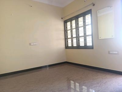 Bedroom Image of 900 Sq.ft 2 BHK Builder Floor for rent in Cox Town Bengaluru for Rs. 29000