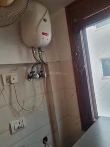 Bathroom Image of 1000 Sq.ft 2 BHK Apartment / Flat for sale in DDA Flats Sarita Vihar, Sarita Vihar New Delhi for Rs. 18200000