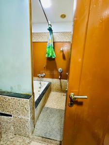 Bathroom Image of 3100 Sq.ft 3 BHK Independent House for rent in Velachery Chennai for Rs. 75000