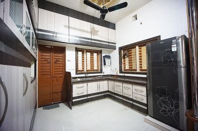 Kitchen Image of 5850 Sq.ft 5 BHK Independent House for sale in Bapunagar Ahmedabad for Rs. 31100000
