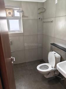 Bathroom Image of 1400 Sq.ft 3 BHK Apartment / Flat for rent in ABAD Infra Pinnacle, Thiruvalla Pathanamthitta for Rs. 30000