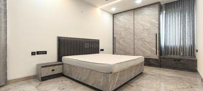 Bedroom Image of 3300 Sq.ft 4 BHK Villa for rent in Vessella Woods, Kondapur Hyderabad for Rs. 140000