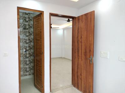 Bedroom Image of 680 Sq.ft 2 BHK Builder Floor for sale in Sector 8 Dwarka New Delhi for Rs. 11000000
