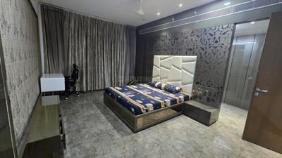 Bedroom Image of 4209 Sq.ft 4 BHK Penthouse for sale in Enn Enn Florence, Vesu Surat for Rs. 34900000